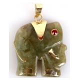 14K GOLD JADE LUCKY ELEPHANT PENDANT.