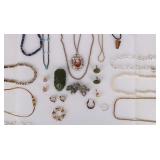 ANTIQUE AND EXQUISITE LADIES JEWELRY (20)