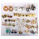 FINE LADIES EARRINGS LOT OF 23 AMETHYST JASPER