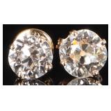 14K YELLOW GOLD LADIES STUD EARRINGS W/ DIAMOND