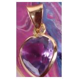 18K YELLOW GOLD LADIES PENDANT W/ AMETHYST