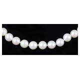 14K WHITE GOLD CLASP 70 PEARL LADIES NECKLACE