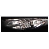 GRACEFUL STERLING SILVER LADIES RING W/ DIAMONDS