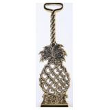 BRASS PINEAPPLE DOORSTOP VIRGINIA METALCRAFTERS