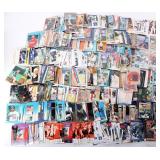MIXED SET OF MODERN MULTI-SPORTS CARD COLLECTION