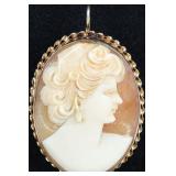 VINTAGE 14K YELLOW GOLD LADIES CAMEO PENDANT