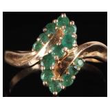 14K YELLOW GOLD EMERALD LADIES RING