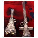ANTIQUE 12K YELLOW GOLD TRUMPET KEY WINDERS (2)