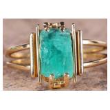 14K YELLOW GOLD NATURAL COLUMBIAN EMERALD RING