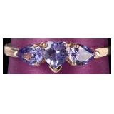10K YELLOW GOLD LADIES RING W/ TANZANITE GEMSTONES