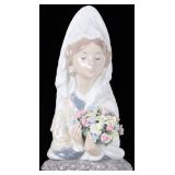 LLADRO #5669 VALENCIAN GIRL BUST W/ FINE FLOWERS