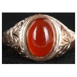 10K YELLOW GOLD LADIES RING W/ CABOCHON GARNET