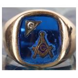10K YELLOW GOLD MENS FREEMASON RING W/ DIAMOND