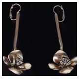 OSCAR DE LERENTA GOLD TONED FLORAL EARRINGS