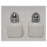 Salt & Pepper Shaker Set