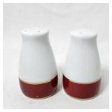 Salt & Pepper Shaker Set