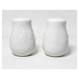 Salt & Pepper Shaker Set