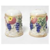 Salt & Pepper Shaker Set