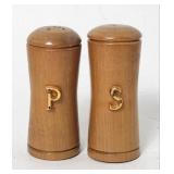 Salt & Pepper Shaker Set
