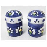 Salt & Pepper Shaker Set