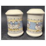 Salt & Pepper Shaker Set