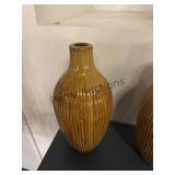 Sullivan Amber Textured Bud Vace