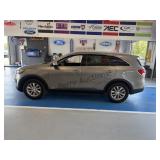 Used 2017 Kia Sorento 5xypgda35hg204034