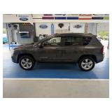 USED 2017 Jeep Compass 1C4NJDEB3HD162357