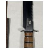 Mossy Oak USMC Style Fixed Blade Fighting Knife