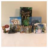 A Collection of The Wizard of Oz Memorabilia Inclu