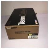 TeamCaliber Owners Bank 1:24 Scale Jimmie Johnson