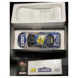 Racing Champions Johnson #48 Lowe's 2002 Chevrolet