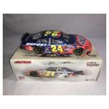 Raced Version Jeff Gordon #24 2005 Monte Carlo LE