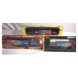 Jeff Gordon #24 Dupont Transporters (3)
