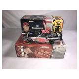 Kevin Harvick #29 2004 Monte Carlo Die-cast NIB