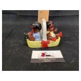 Black Americana salt and pepper shakers