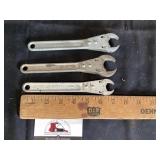 Speed wrenches
