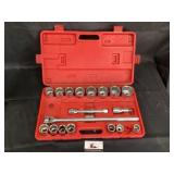 Three-quarter inch socket set