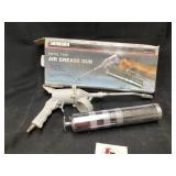 Pistol type air grease gun