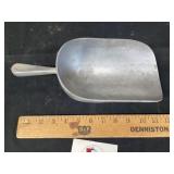 Aluminum scoop number two