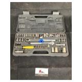 1/4 inch and 3/8 inch socket set