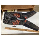 Fox motorcycle pants size 28Y