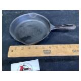Cast-iron 6 1/2 inch skillet