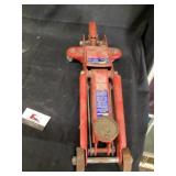 2 ton floor jack needs handle