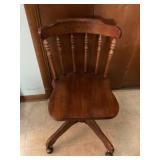 Wood rolling chair