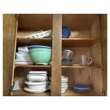 Tupperware, food storage and misc kitchen- bring
