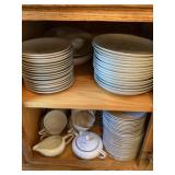 American Queen Dish Set