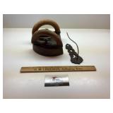 Sad irons, advertising ruler