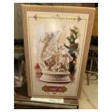 Illuminated Homy Family Sculpture