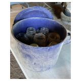 Enamel pan and Jars